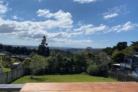 Photo of property in 115 Glengarry Road, Glen Eden, Auckland, 0602