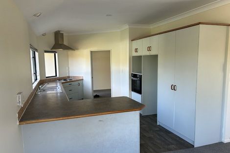 Photo of property in 30 John Webb Drive, Glenview, Hamilton, 3206