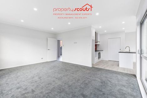 Photo of property in 103 Beach Haven Road, Beach Haven, Auckland, 0626