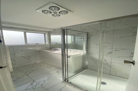 Photo of property in 8 Sabot Place, Massey, Auckland, 0614