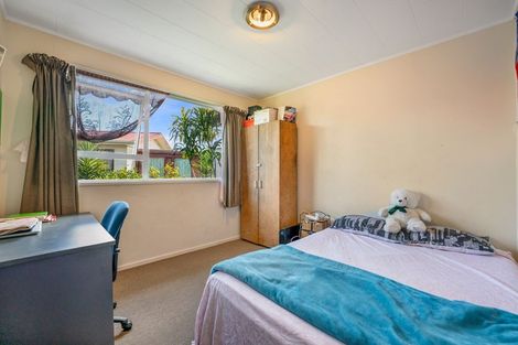 Photo of property in 22 Watchfield Close, Mangere, Auckland, 2022