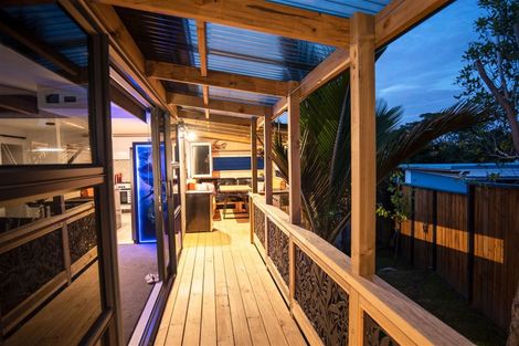 Photo of property in 21b Brian Crescent, Stanmore Bay, Whangaparaoa, 0932