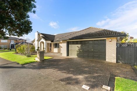 Photo of property in 1 Zara Court, Flat Bush, Auckland, 2016