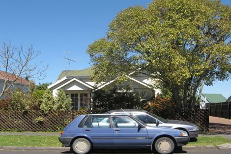 Photo of property in 394 Aberdeen Road, Gisborne, 4010