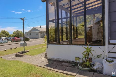 Photo of property in 3 Sturge Street, Cobden, Greymouth, 7802