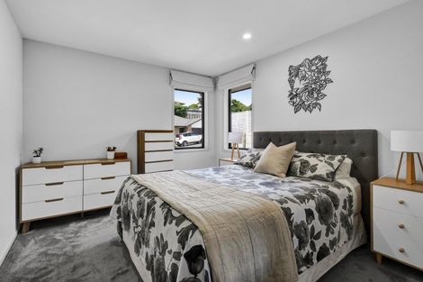 Photo of property in 3 Frederick Place, Whalers Gate, New Plymouth, 4310