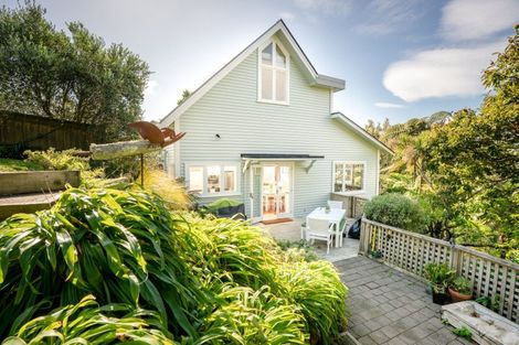 Photo of property in 113 Creswick Terrace, Northland, Wellington, 6012