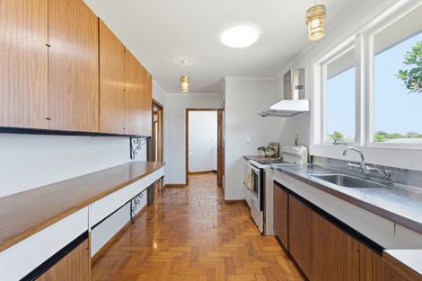 Photo of property in 82 Parsons Street, Springvale, Whanganui, 4501