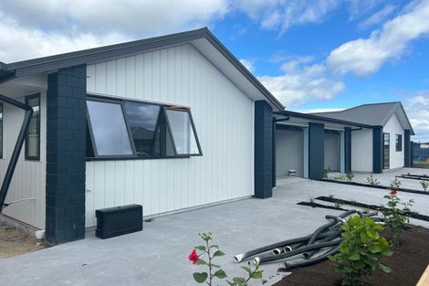 Photo of property in 32 Pasture Way, Papamoa, 3118