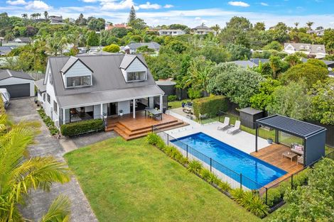 Photo of property in 71 The Circle, Manly, Whangaparaoa, 0930