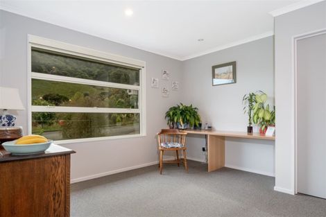 Photo of property in 4 Saddleback Road, Todds Valley, Nelson, 7071