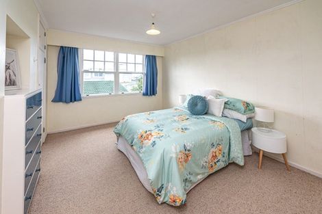 Photo of property in 11 Saint Leonard Street, Saint Johns Hill, Whanganui, 4501
