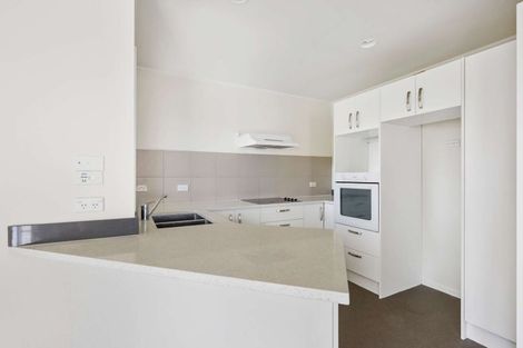 Photo of property in 2/40 Hart Road, Hauraki, Auckland, 0622