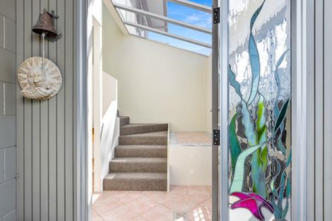 Photo of property in 8 Duncansby Road, Stanmore Bay, Whangaparaoa, 0932