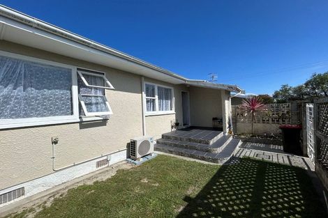 Photo of property in 2/31 Trinity Crescent, Pirimai, Napier, 4112