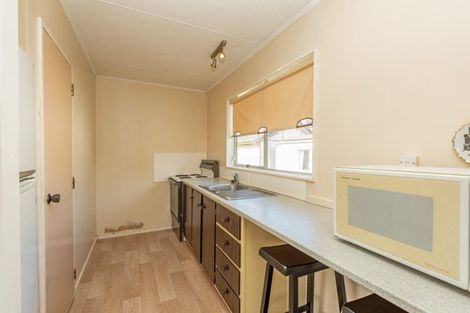 Photo of property in 23b Glasgow Street, Takaro, Palmerston North, 4412