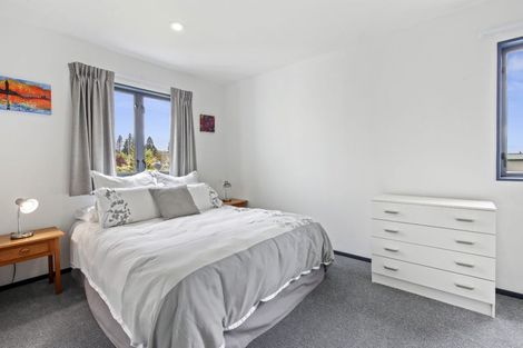 Photo of property in 1 Olivea Place, Oxford, 7430