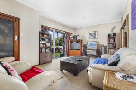 Photo of property in 24 Opoia Road, Hamilton East, Hamilton, 3216