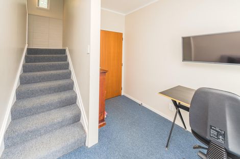 Photo of property in 6b Bristow Street, Saint Johns Hill, Whanganui, 4501