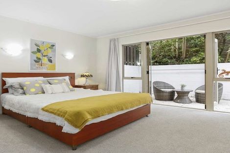 Photo of property in 2/23 Commodore Parry Road, Castor Bay, Auckland, 0620