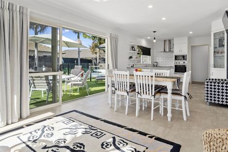 Photo of property in 619 Grenada Street, Papamoa Beach, Papamoa, 3118