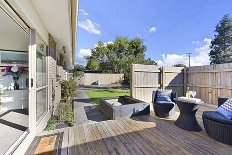 Photo of property in 73 Settlement Road, Papakura, 2110