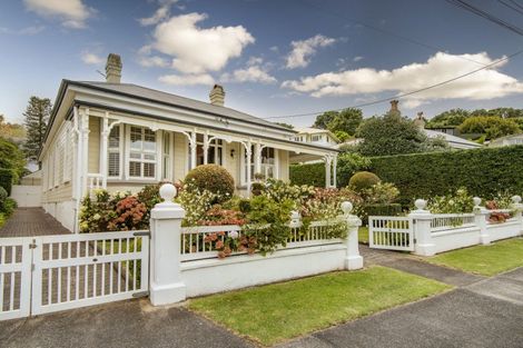 Photo of property in 15 Jubilee Avenue, Devonport, Auckland, 0624