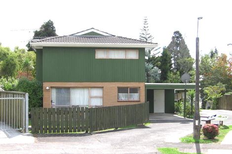 Photo of property in 1/8 Cezanne Place, New Lynn, Auckland, 0600