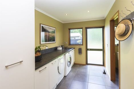 Photo of property in 2/5a Regency Crescent, Redwood, Christchurch, 8051