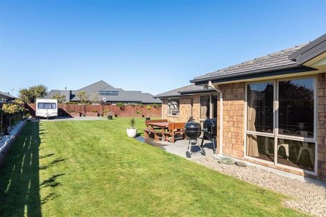 Photo of property in 16 Teagarden Close, Mairehau, Christchurch, 8052