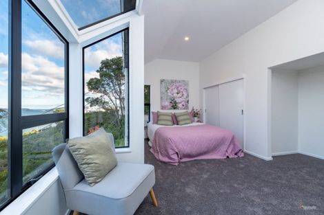 Photo of property in 33 Homebush Road, Khandallah, Wellington, 6035