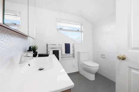 Photo of property in 10 Mt Blanc Place, Northpark, Auckland, 2013