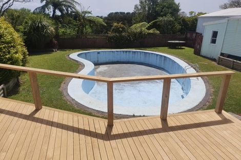 Photo of property in 17 Rata Street, Upper Vogeltown, New Plymouth, 4310