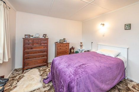 Photo of property in 5 Fookes Street, Waverley, 4510