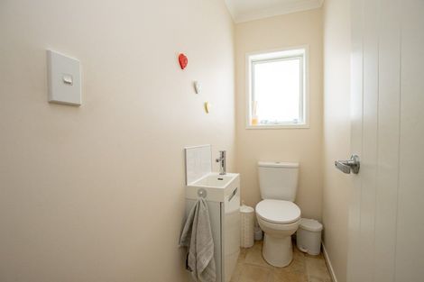 Photo of property in 59 Darlington Street, Ngatea, 3503