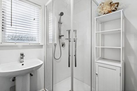 Photo of property in 72 Te Aute Road, Havelock North, 4130