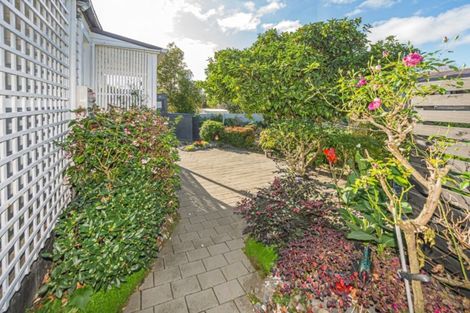 Photo of property in 124 Anzac Parade, Whanganui East, Whanganui, 4500