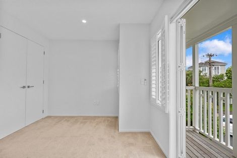 Photo of property in 8/83 Hinemoa Street, Birkenhead, Auckland, 0626
