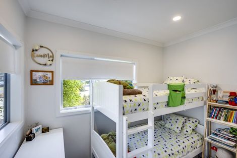 Photo of property in 73 Mcelwee Street, Jervoistown, Napier, 4112