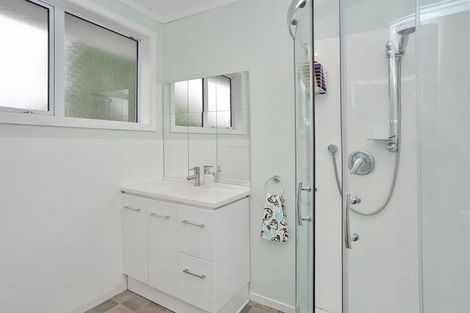 Photo of property in 2/24 Richill Street, Belfast, Christchurch, 8051