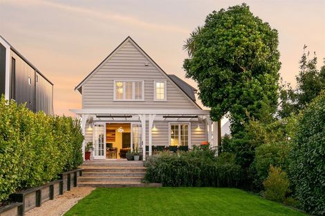 Photo of property in 43 Pirie Street, Mount Victoria, Wellington, 6011