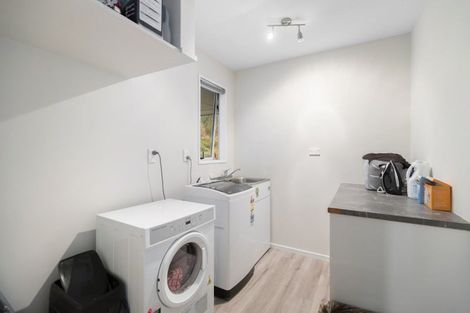 Photo of property in 27 Lochy Road, Fernhill, Queenstown, 9300