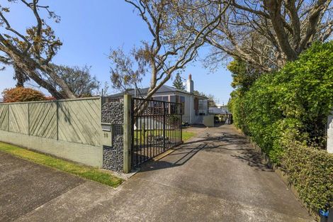 Photo of property in 18 Mccarthy Street, Hawera, 4610
