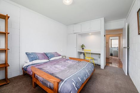 Photo of property in 46 Spence Road, Henderson, Auckland, 0612