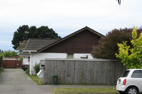 Photo of property in 2/7 Takapu Place, Bromley, Christchurch, 8062
