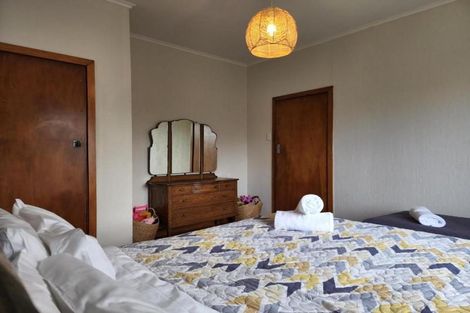 Photo of property in 8 Henui Street, Strandon, New Plymouth, 4312