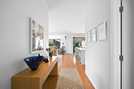 Photo of property in 13 Winslow Court, Huntington, Hamilton, 3210