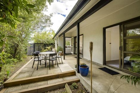 Photo of property in 34 James Cook Street, Havelock North, 4130