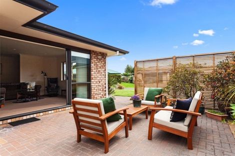 Photo of property in 5 Walnut Grove, Whakatane, 3120