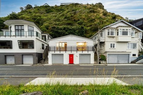 Photo of property in 158 The Esplanade, Houghton Bay, Wellington, 6023